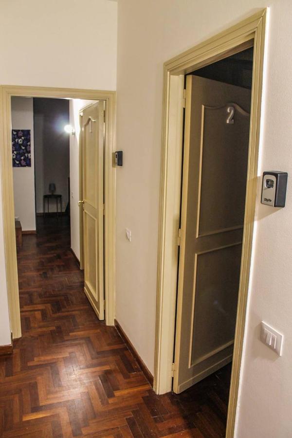 Hotel Alexander House Palermo Esterno foto